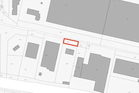 #25132 Area pertinenziale di 300 mq