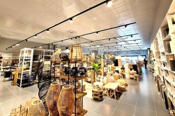 #25795 Area vendite (sub 365) in centro commerciale
