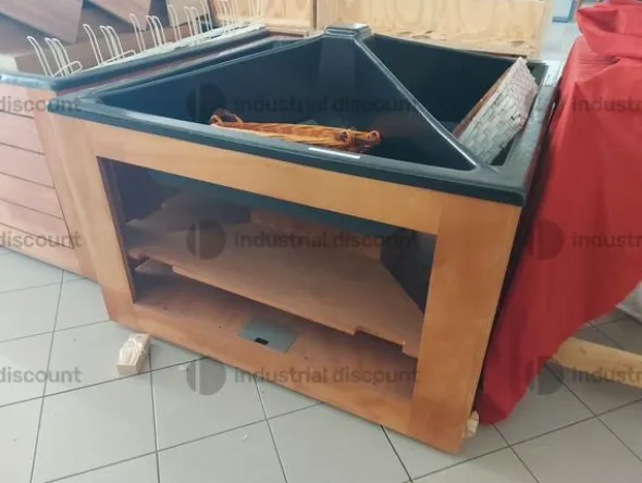 18#8866 Armadiatura espositiva per negozio