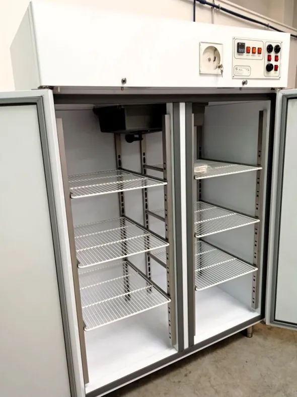 ARMADIO TERMOSTATICO – AMCOTA – MOD. AT 150 (CAM-36)