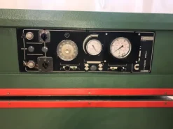 AR891 - 1196Pressa a caldo Orma