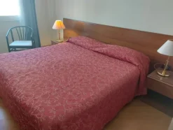 3#8402 Arredamento camere hotel