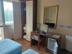 3#8402 Arredamento camere hotel