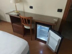 3#8402 Arredamento camere hotel