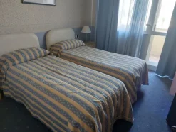 3#8402 Arredamento camere hotel