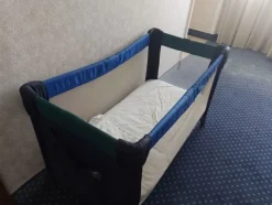 4#8402 Arredamento camere hotel