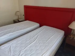 4#8402 Arredamento camere hotel