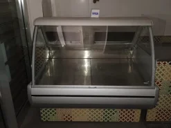 Arredamento completo per pescheria