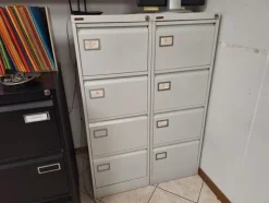 26#8760 Arredamento da ufficio