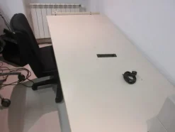 1#6487 Arredamento da ufficio e attrezzature elettroniche