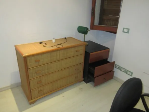 1#6487 Arredamento da ufficio e attrezzature elettroniche