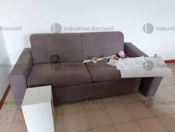 1#9057 Arredamento da ufficio e per abitazione