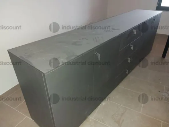1#9057 Arredamento da ufficio e per abitazione