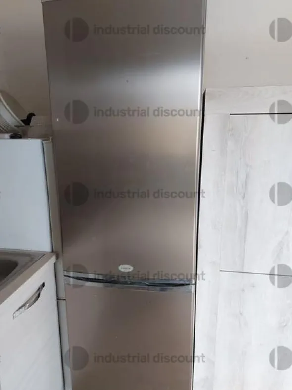 1#9057 Arredamento da ufficio e per abitazione