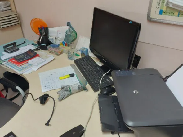 66#7717 Arredamento da ufficio e periferiche
