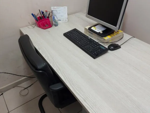 66#7717 Arredamento da ufficio e periferiche