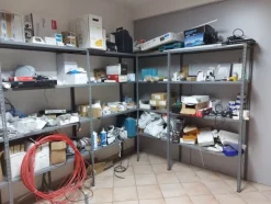 1#7967 Arredamento e attrezzatura da ufficio