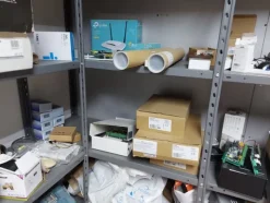 1#7967 Arredamento e attrezzatura da ufficio