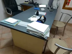 1#7967 Arredamento e attrezzatura da ufficio
