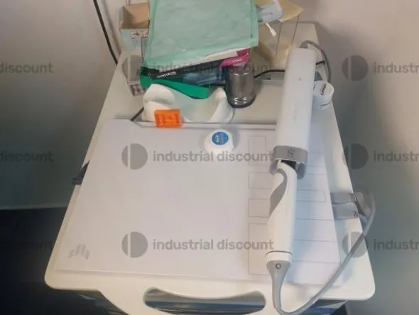 1#10114 Arredamento e attrezzatura odontoiatrica