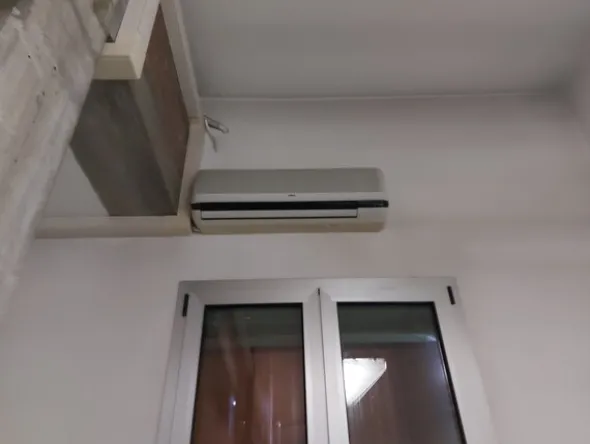 7#7555 Arredamento e attrezzature