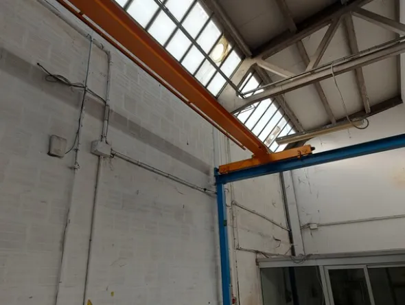 7#7555 Arredamento e attrezzature