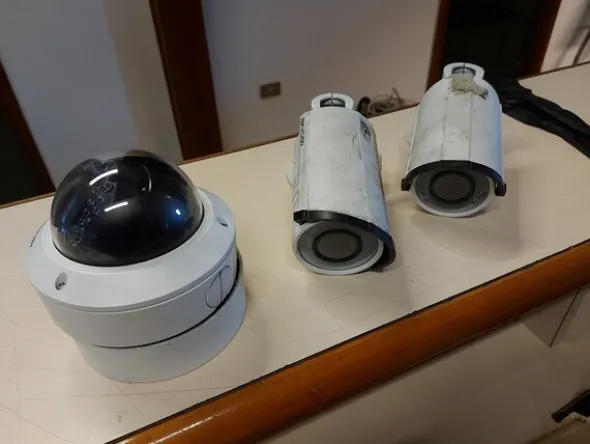 7#7555 Arredamento e attrezzature