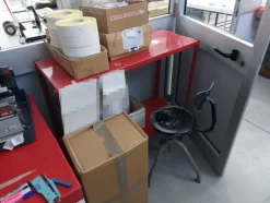 59#7915 Arredamento e attrezzature da ufficio
