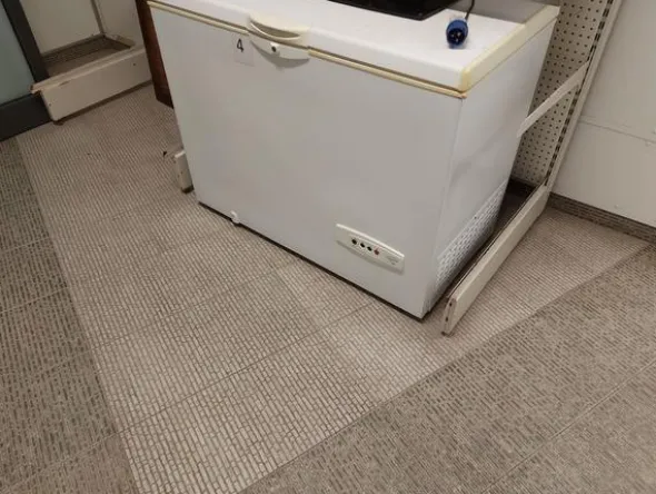 1#8644 Arredamento e beni per struttura turistico alberghiera