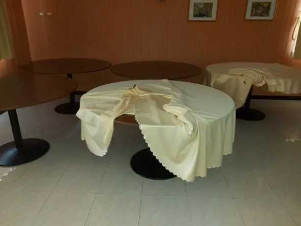 1#8644 Arredamento e beni per struttura turistico alberghiera