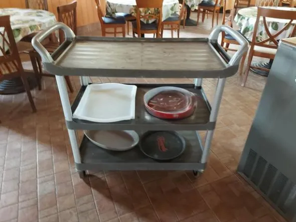 1#8644 Arredamento e beni per struttura turistico alberghiera
