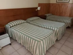 1#8644 Arredamento e beni per struttura turistico alberghiera
