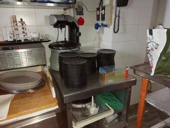 1#8644 Arredamento e beni per struttura turistico alberghiera
