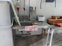 1#8644 Arredamento e beni per struttura turistico alberghiera