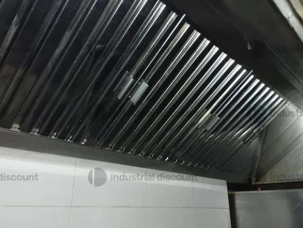 2#8919 Arredamento ed accessori laboratorio pasticceria