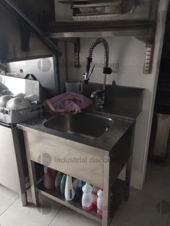 2#8919 Arredamento ed accessori laboratorio pasticceria