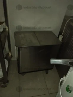 2#8919 Arredamento ed accessori laboratorio pasticceria