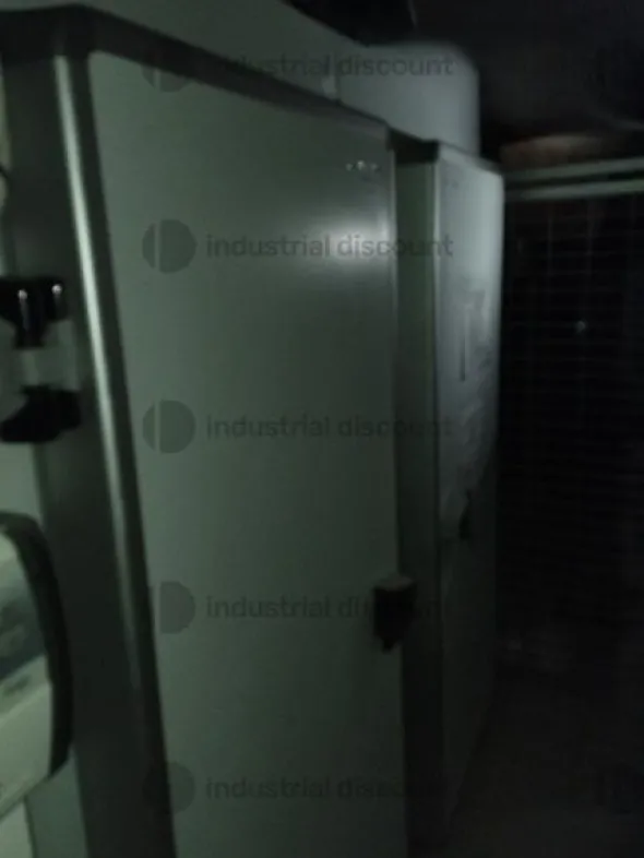 2#8919 Arredamento ed accessori laboratorio pasticceria