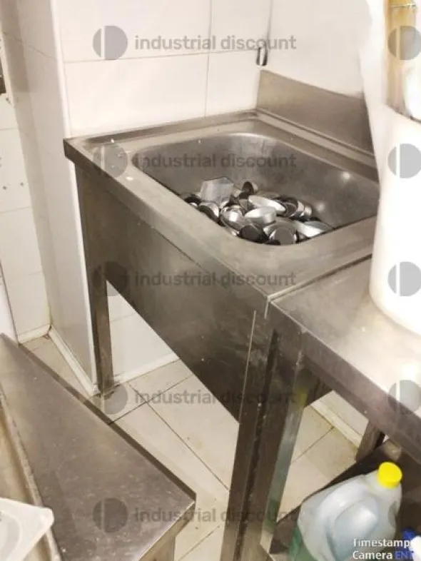 2#8919 Arredamento ed accessori laboratorio pasticceria