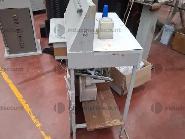 14#9883 Arredamento ed attrezzature per laboratorio calzaturiero