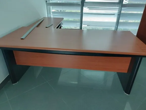 5#77142 Arredamento ed attrezzature per ufficio