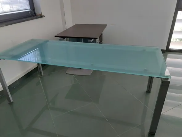 5#77142 Arredamento ed attrezzature per ufficio