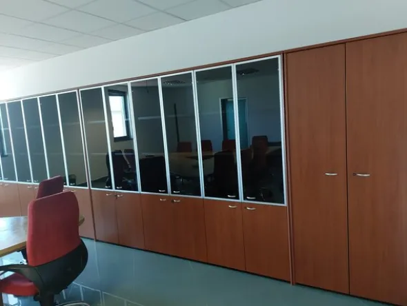 5#77142 Arredamento ed attrezzature per ufficio