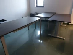 5#7714 Arredamento ed attrezzature per ufficio