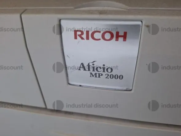 2#9795 Arredamento e macchine elettroniche da ufficio