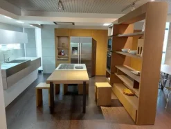 82#8616 Arredamento e mobilio per abitazione