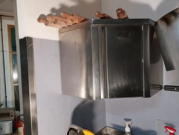 4#8059 Arredamento laboratorio pasticceria