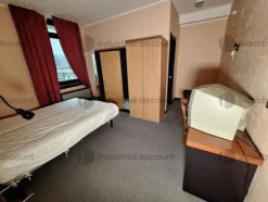 2#8869 Arredamento per albergo