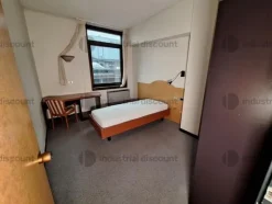 2#8869 Arredamento per albergo