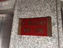 3#8869 Arredamento per albergo e materiale di ricambio